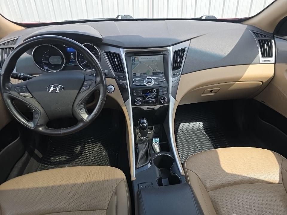 Used 2015 Hyundai Sonata Limited w/ Option Group 02 FWD image 10