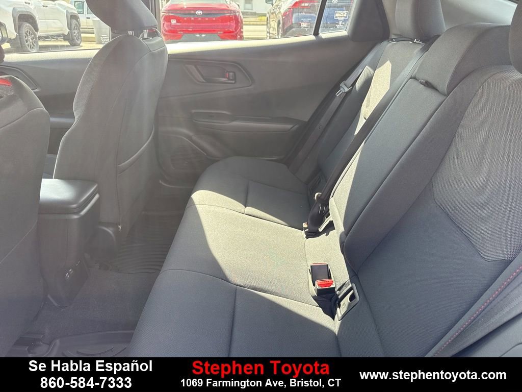 Used 2024 Toyota Prius Prime SE image 10