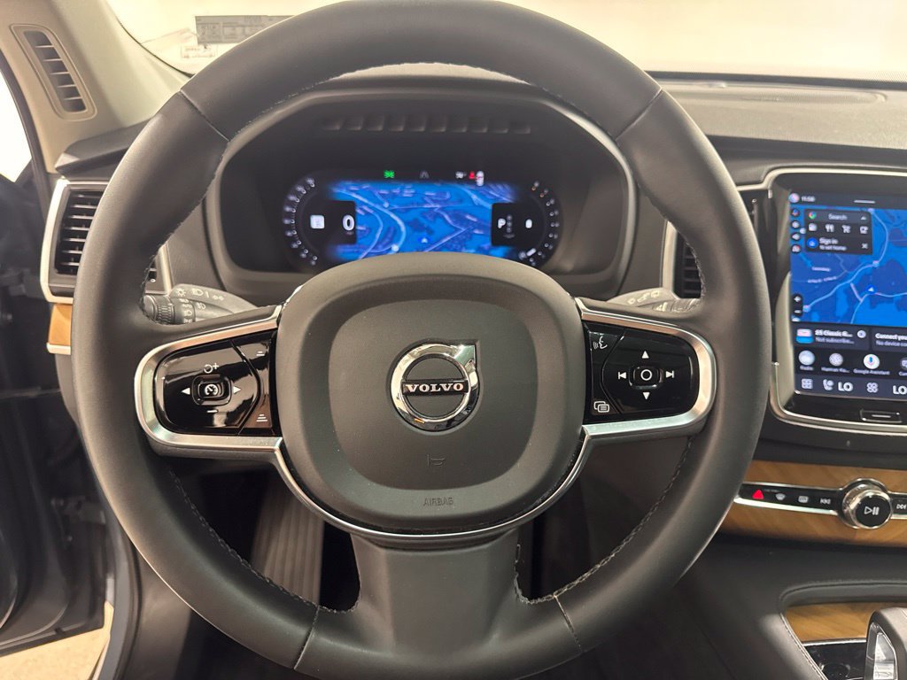 Certified 2023 Volvo XC90 B6 Plus w/ Protection Package Premier AWD/4WD image 11