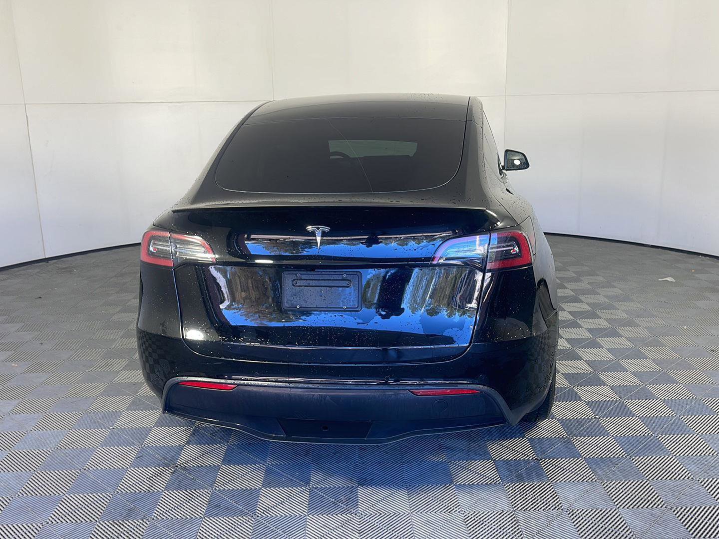 Used 2021 Tesla Model Y Performance image 7