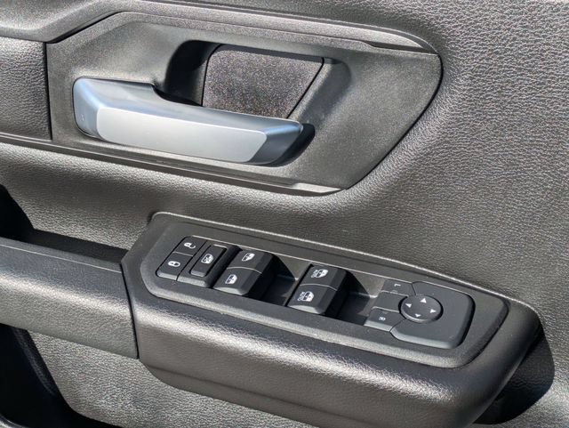 Used 2025 RAM 1500 Tradesman w/ Night Edition AWD/4WD image 17