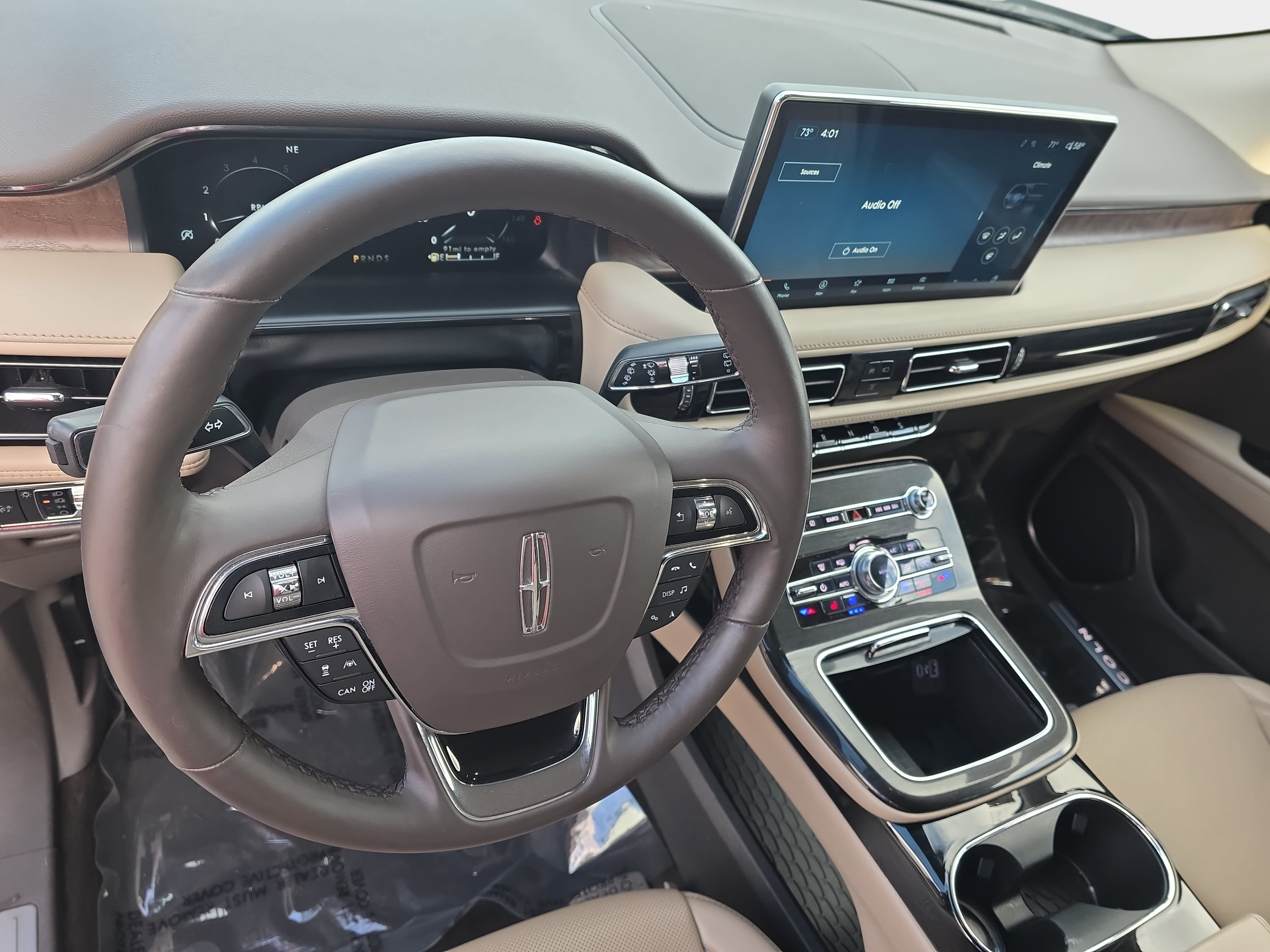 Used 2023 Lincoln Nautilus Reserve w/ Equipment Group 201A AWD/4WD image 16