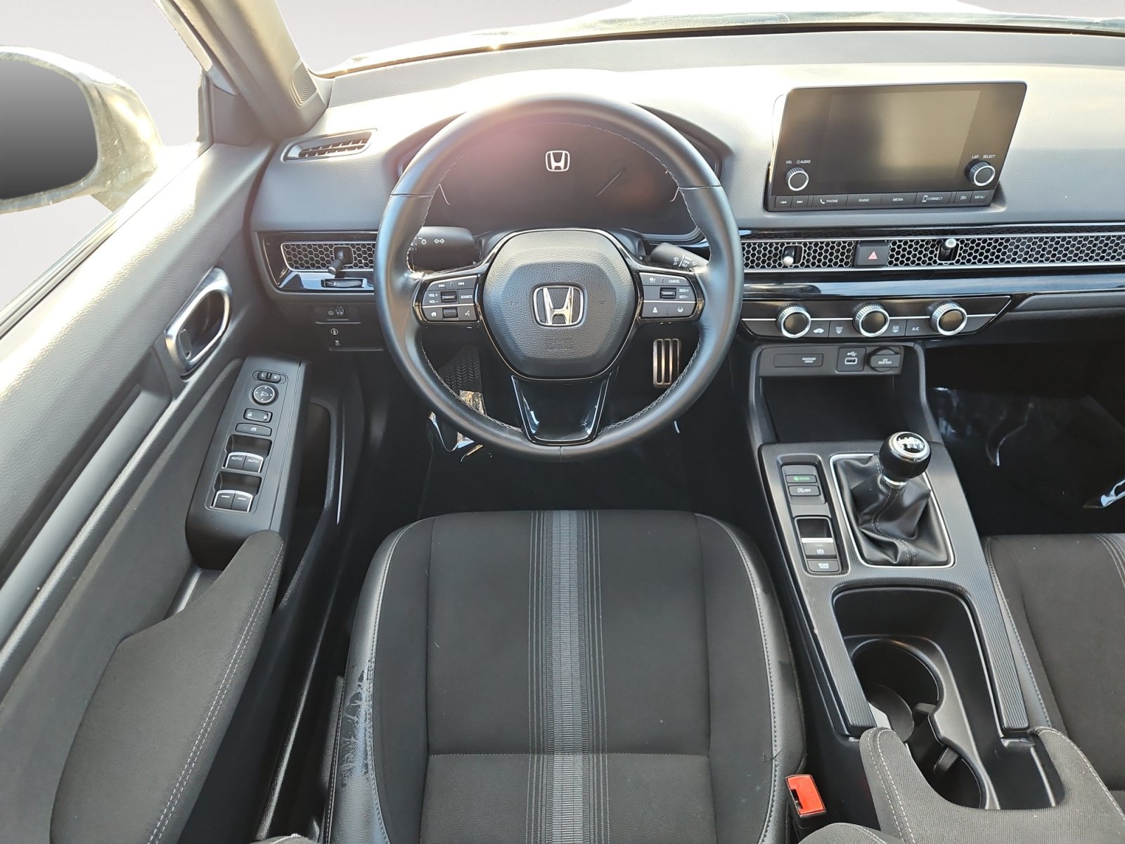 Used 2022 Honda Civic Sport image 11
