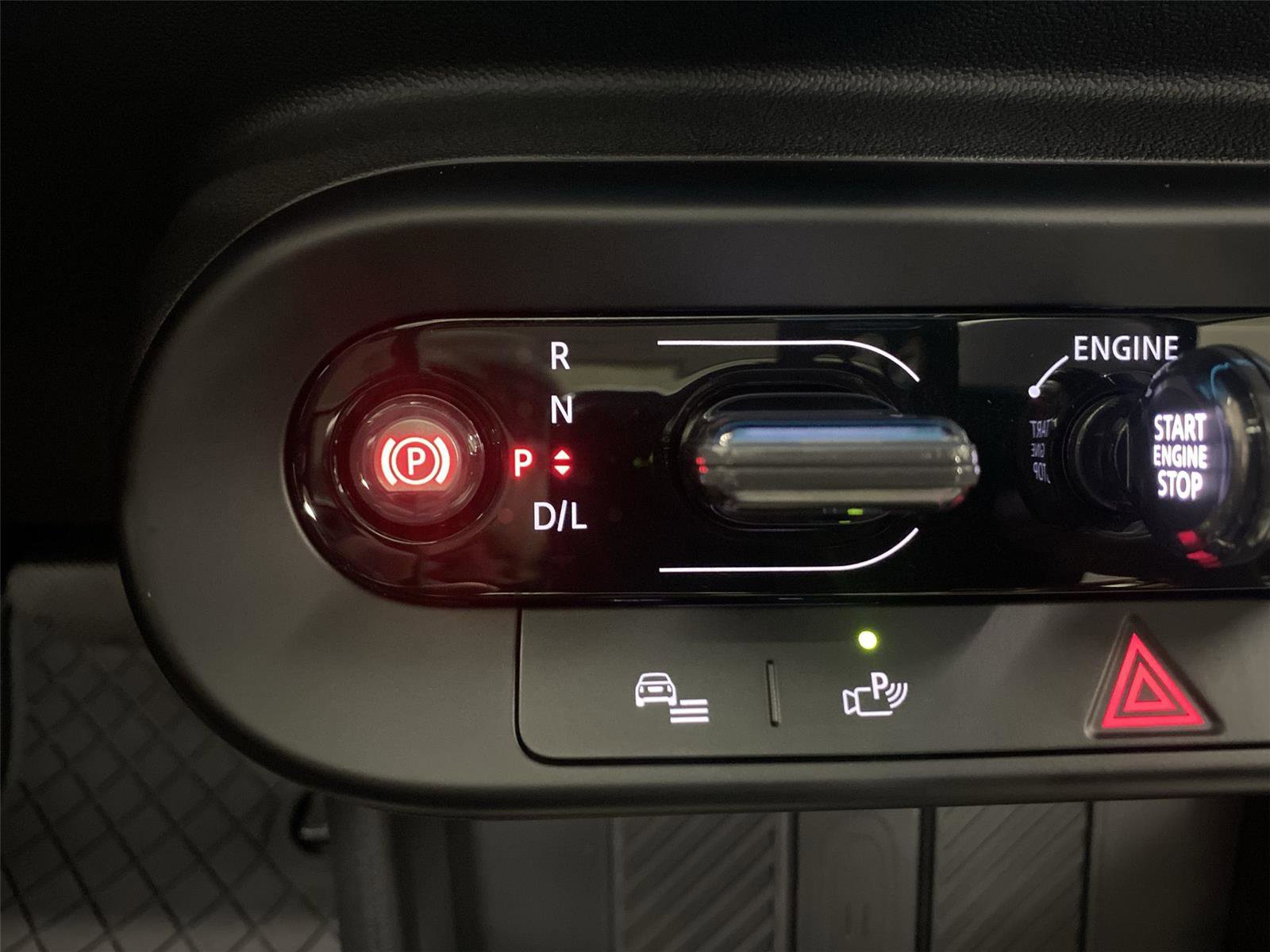 Certified 2025 MINI Cooper S image 26