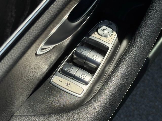 Used 2022 Mercedes-Benz E 450 4MATIC All-Terrain Wagon image 13