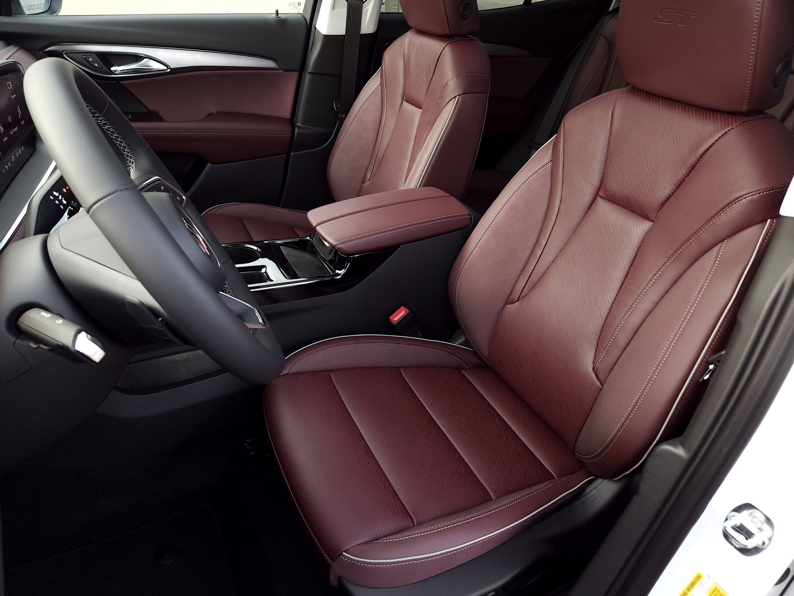 New 2025 Buick Envision Sport Touring image 10