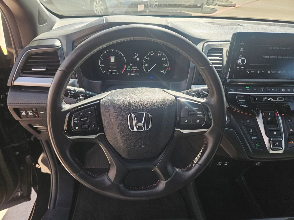 Used 2025 Honda Odyssey Sport-L image 18