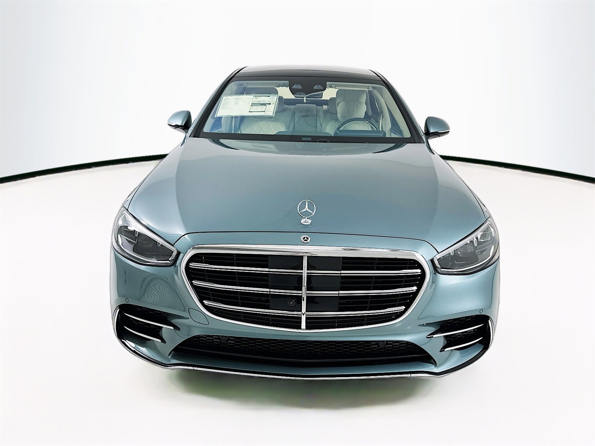New 2026 Mercedes-Benz S 580 4MATIC Sedan image 2