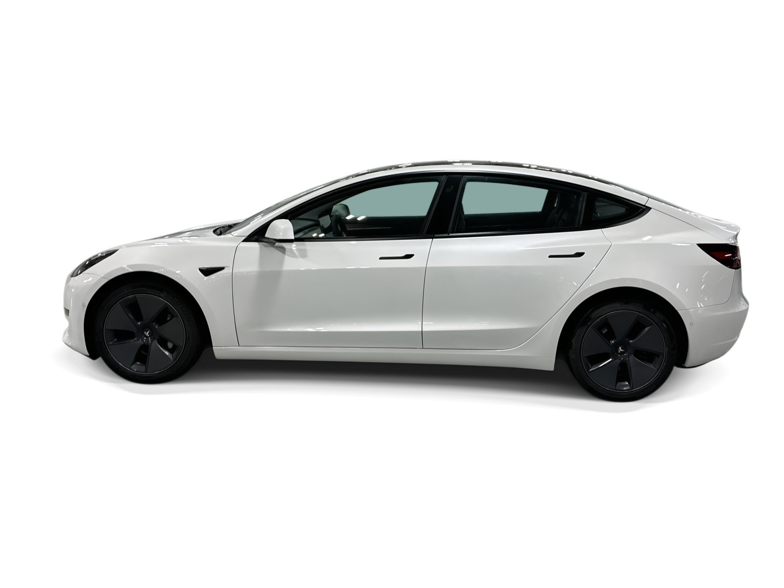 Certified 2022 Tesla Model 3 Long Range AWD/4WD image 3
