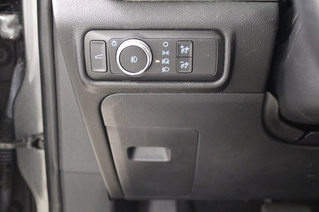 Used 2020 Ford Explorer Limited image 24