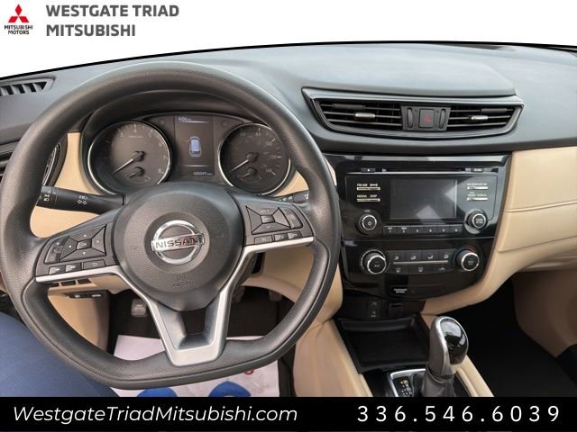 Used 2017 Nissan Rogue S image 9