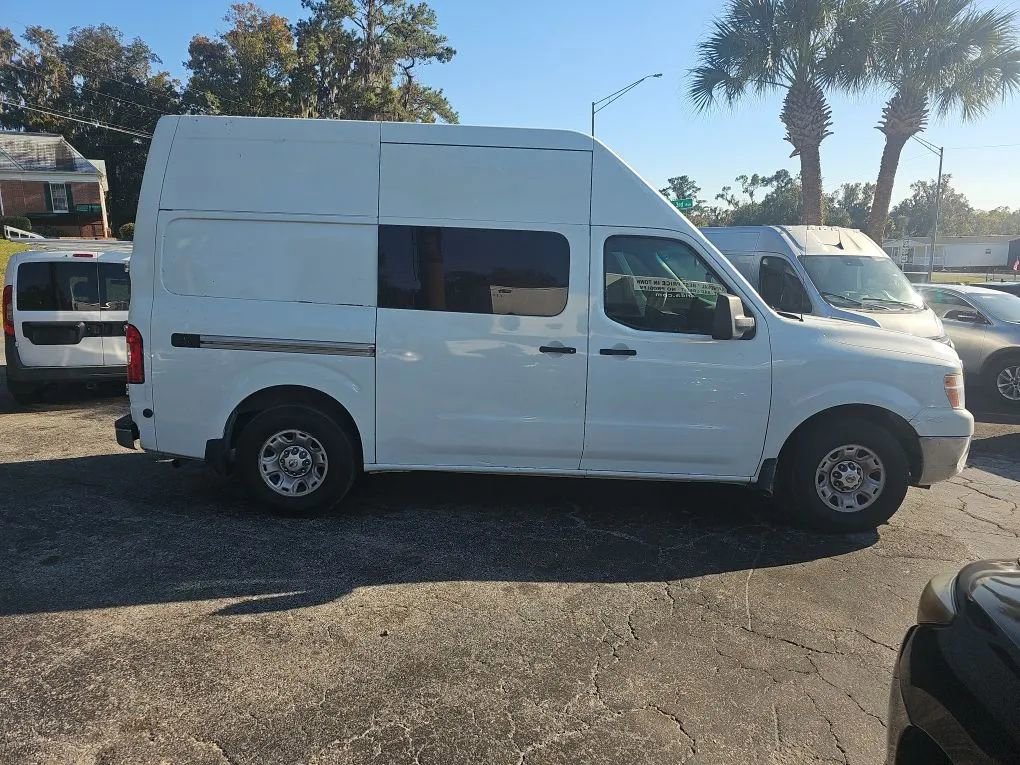 Used 2013 Nissan NV 2500 SV w/ Technology Pkg image 3