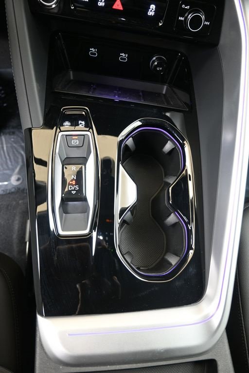 Used 2025 Audi Q5 2.0T Premium w/ Convenience Package image 32
