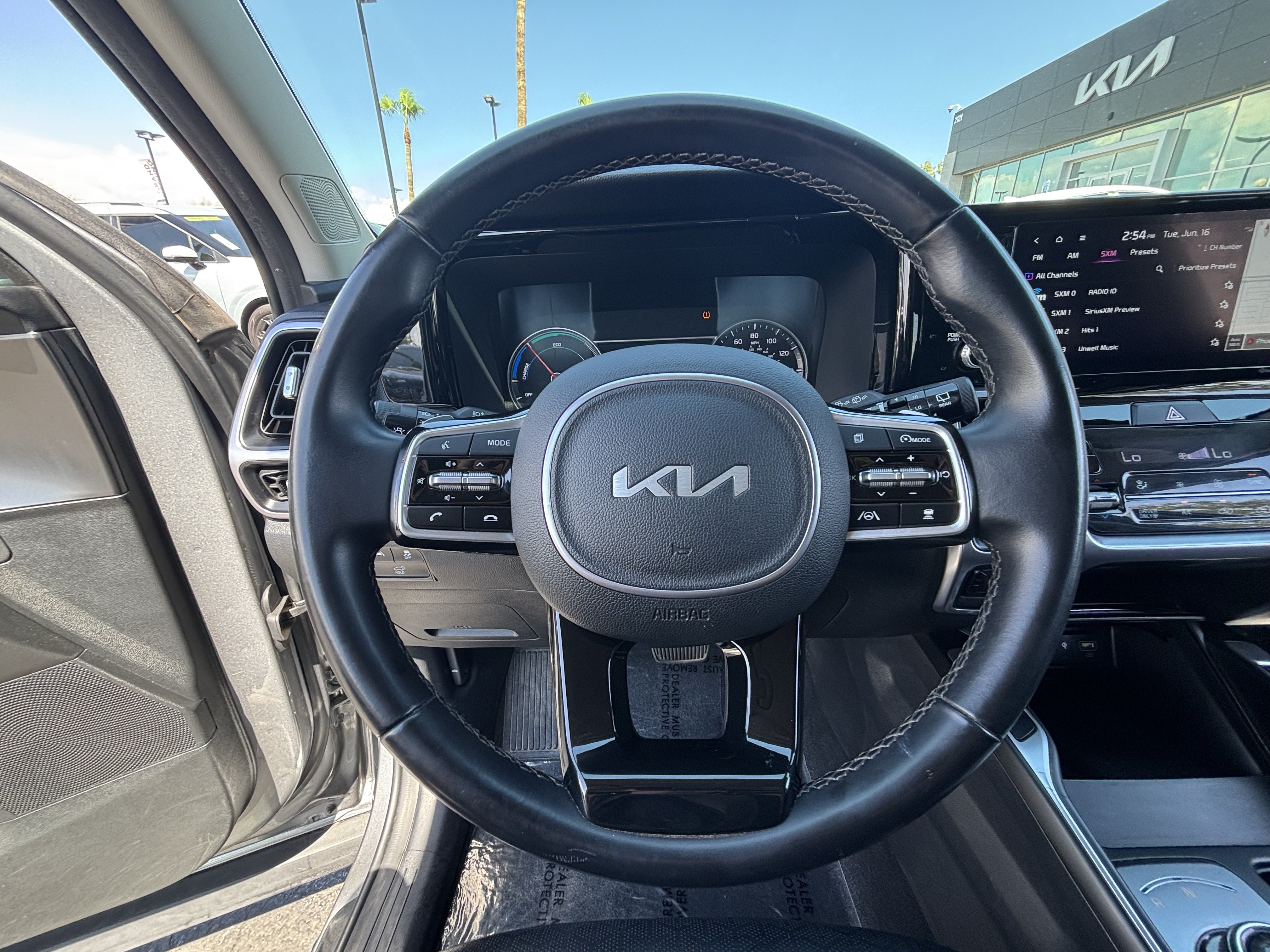 Certified 2023 Kia Sorento EX AWD/4WD image 24
