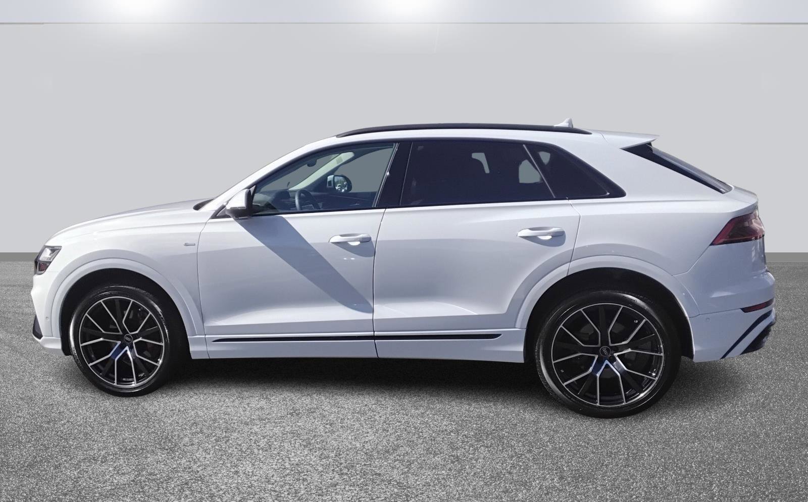 Certified 2023 Audi Q8 Prestige w/ Prestige Package image 6