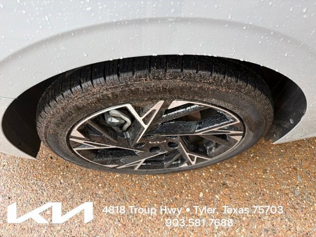 Certified 2025 Kia K5 GT-Line w/ GT-Line Premium Package FWD image 12