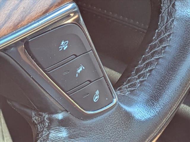 Used 2021 Cadillac XT5 Premium Luxury FWD image 9