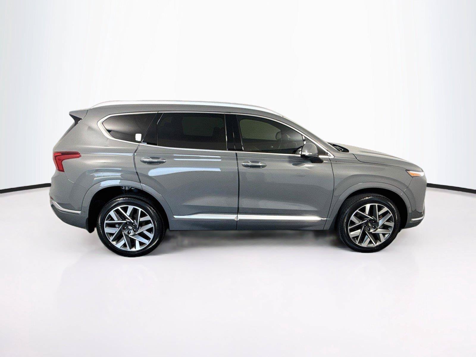 Used 2023 Hyundai Santa Fe Calligraphy AWD/4WD image 6