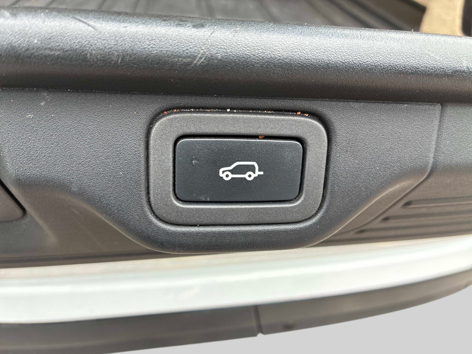 Used 2015 Land Rover Range Rover HSE AWD/4WD image 14