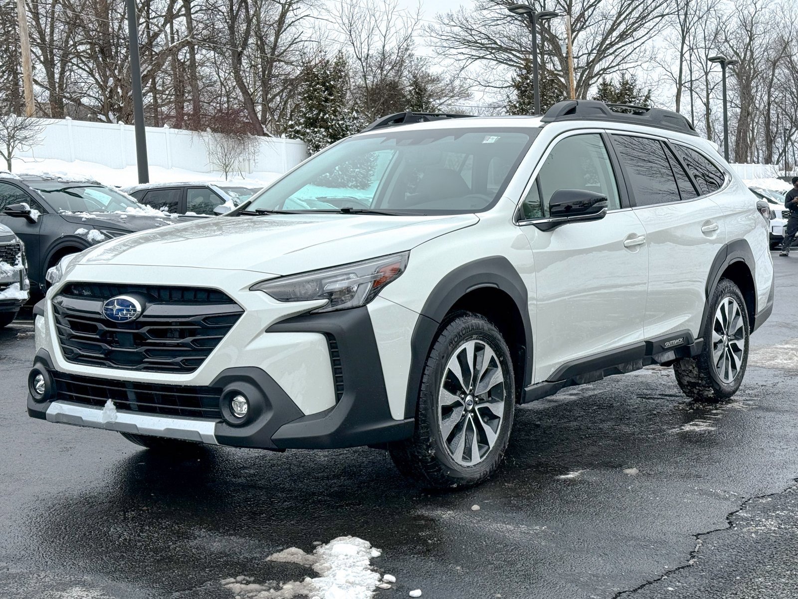 Used 2024 Subaru Outback Limited image 3