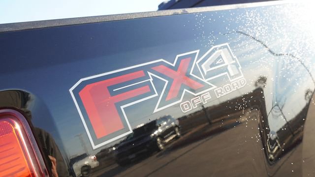 Used 2020 Ford F250 Platinum w/ FX4 Off-Road Package AWD/4WD image 12