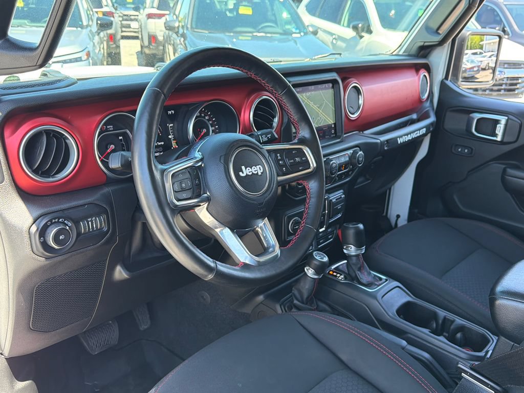 Used 2021 Jeep Wrangler Unlimited Rubicon AWD/4WD image 27