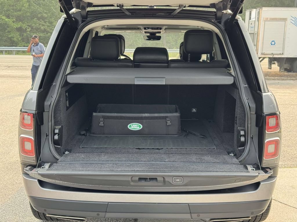 Used 2020 Land Rover Range Rover AWD/4WD image 16