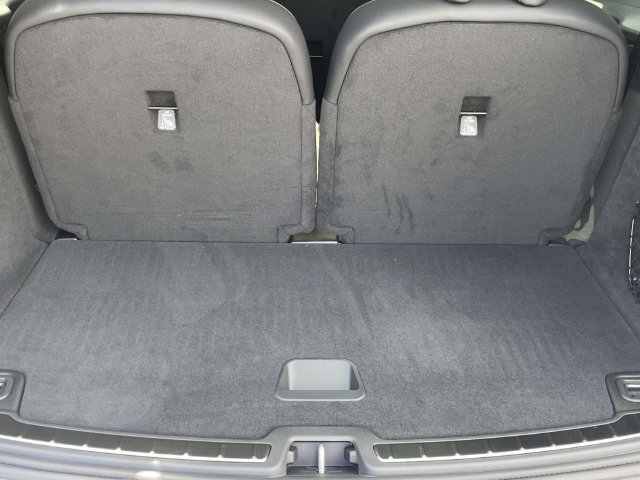 New 2026 Volvo EX90 Ultra AWD/4WD image 16