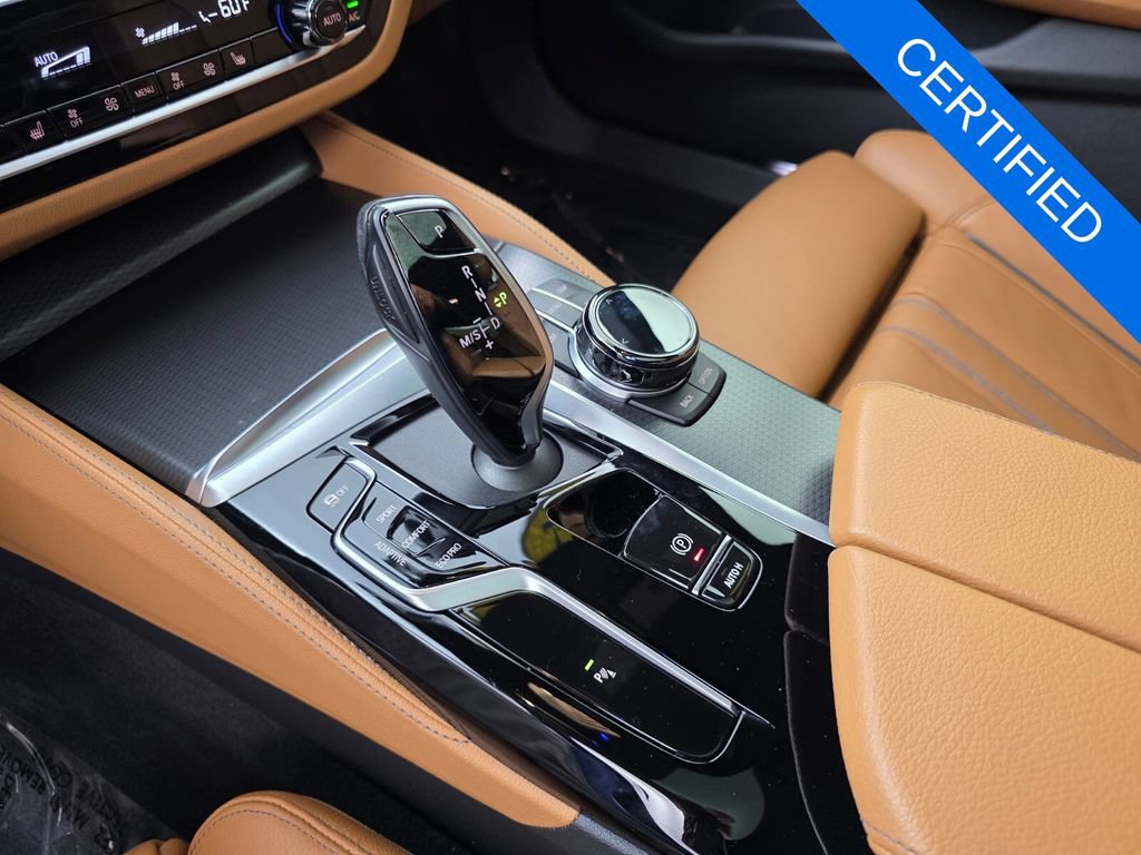 Certified 2022 BMW M550i xDrive w/ Executive Package AWD/4WD image 24