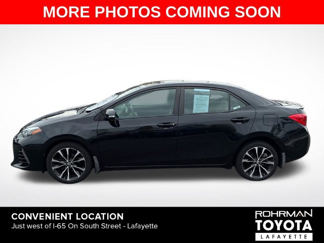 Used 2017 Toyota Corolla SE w/ SE Premium Package FWD image 2