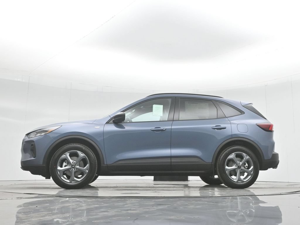 New 2025 Ford Escape ST-Line w/ Equipment Group 301A FWD image 34