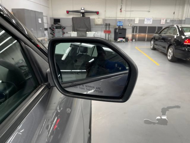 Used 2021 Ford Explorer XLT w/ Equipment Group 202A AWD/4WD image 14
