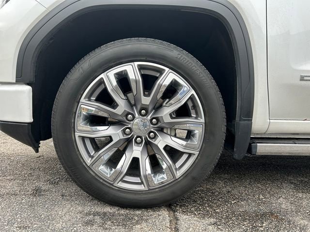 Used 2024 GMC Sierra 1500 Denali AWD/4WD image 10