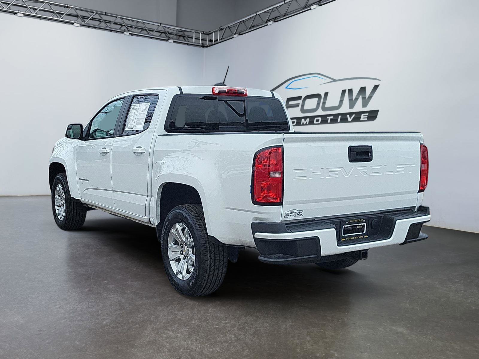 Used 2022 Chevrolet Colorado LT w/ LT Convenience Package image 5