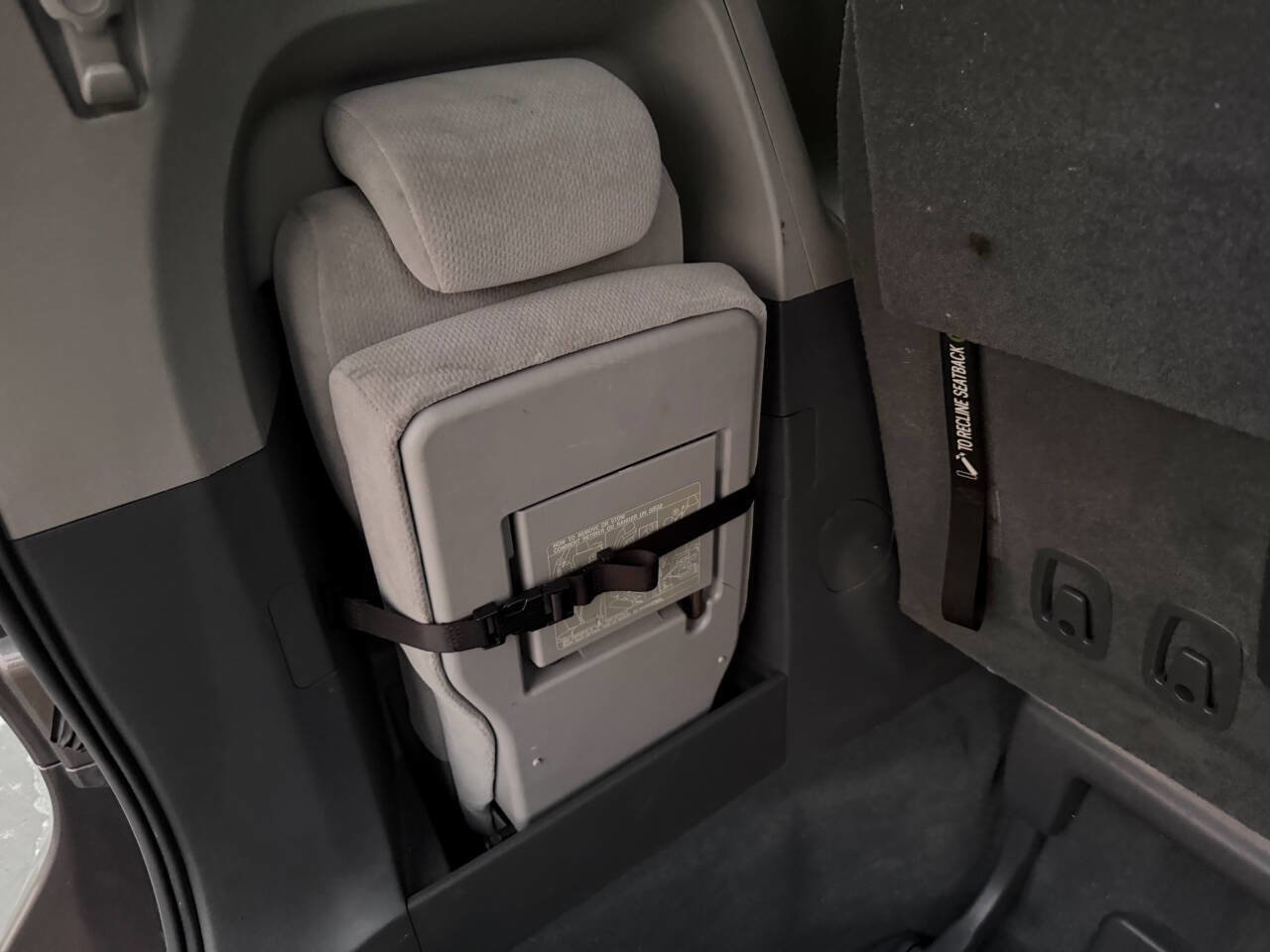 Used 2020 Toyota Sienna LE image 31