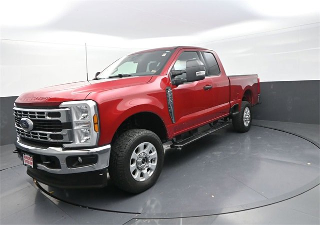 Used 2024 Ford F250 XLT w/ Camper Package image 3