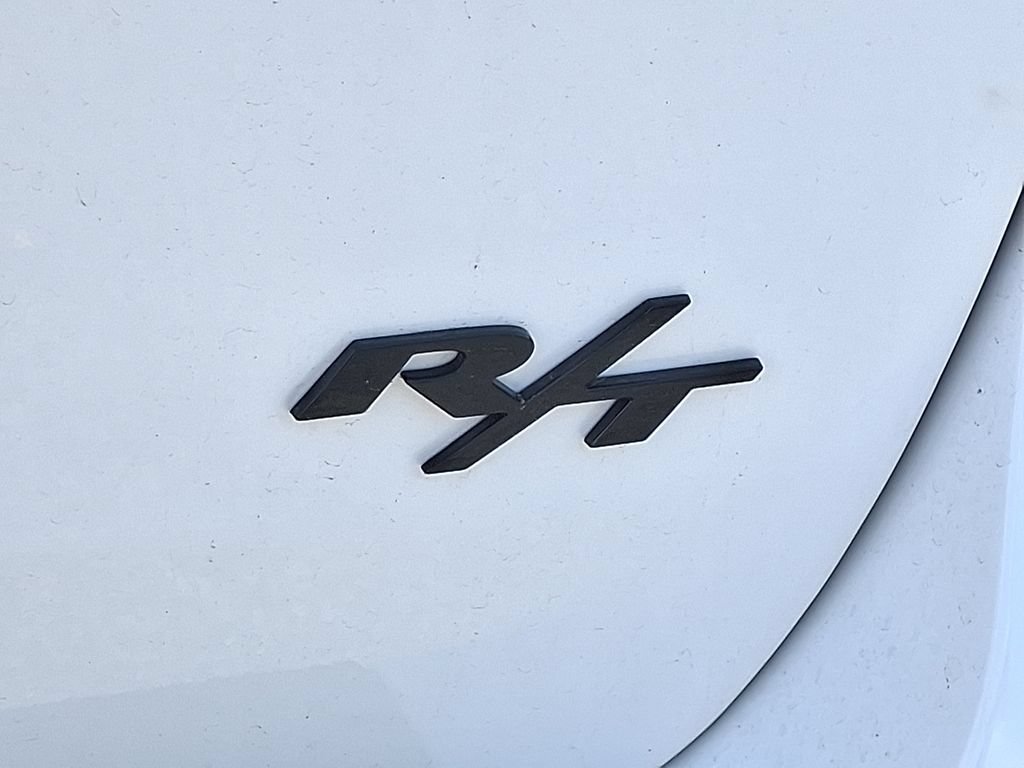 Certified 2022 Dodge Durango R/T w/ Blacktop Package AWD/4WD image 30
