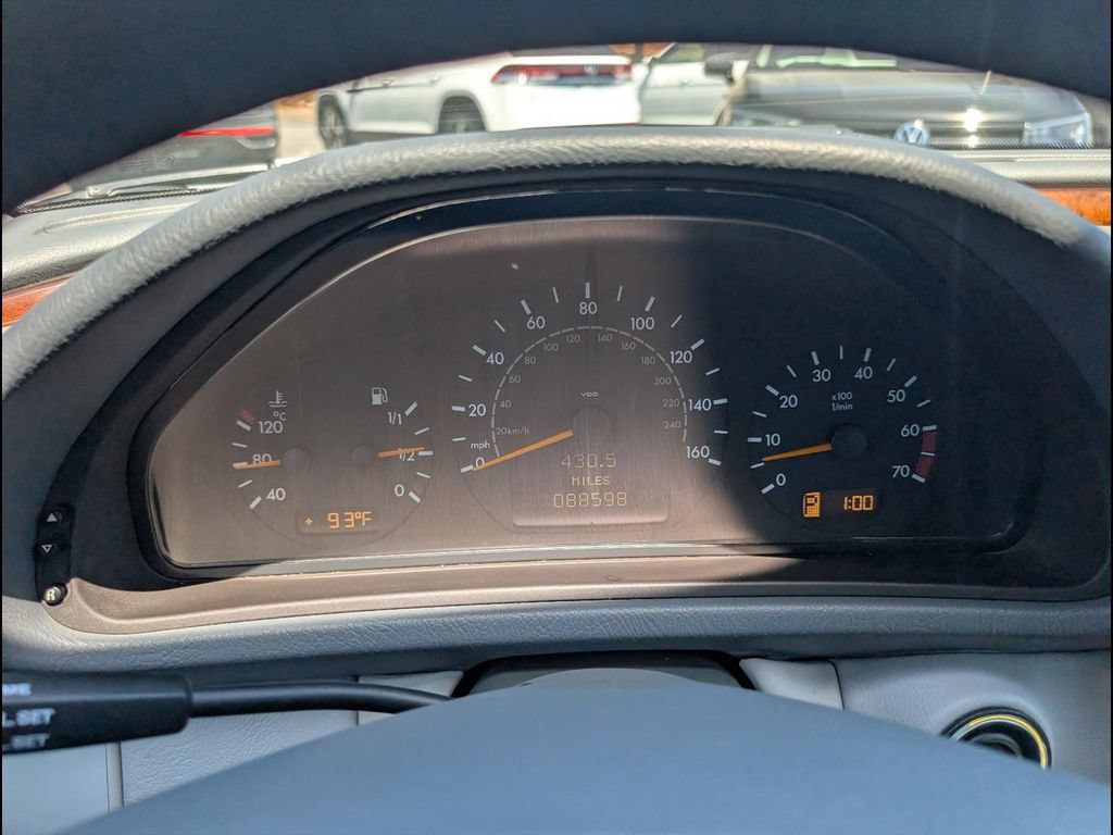 Used 2000 Mercedes-Benz CLK 320 Cabriolet image 15