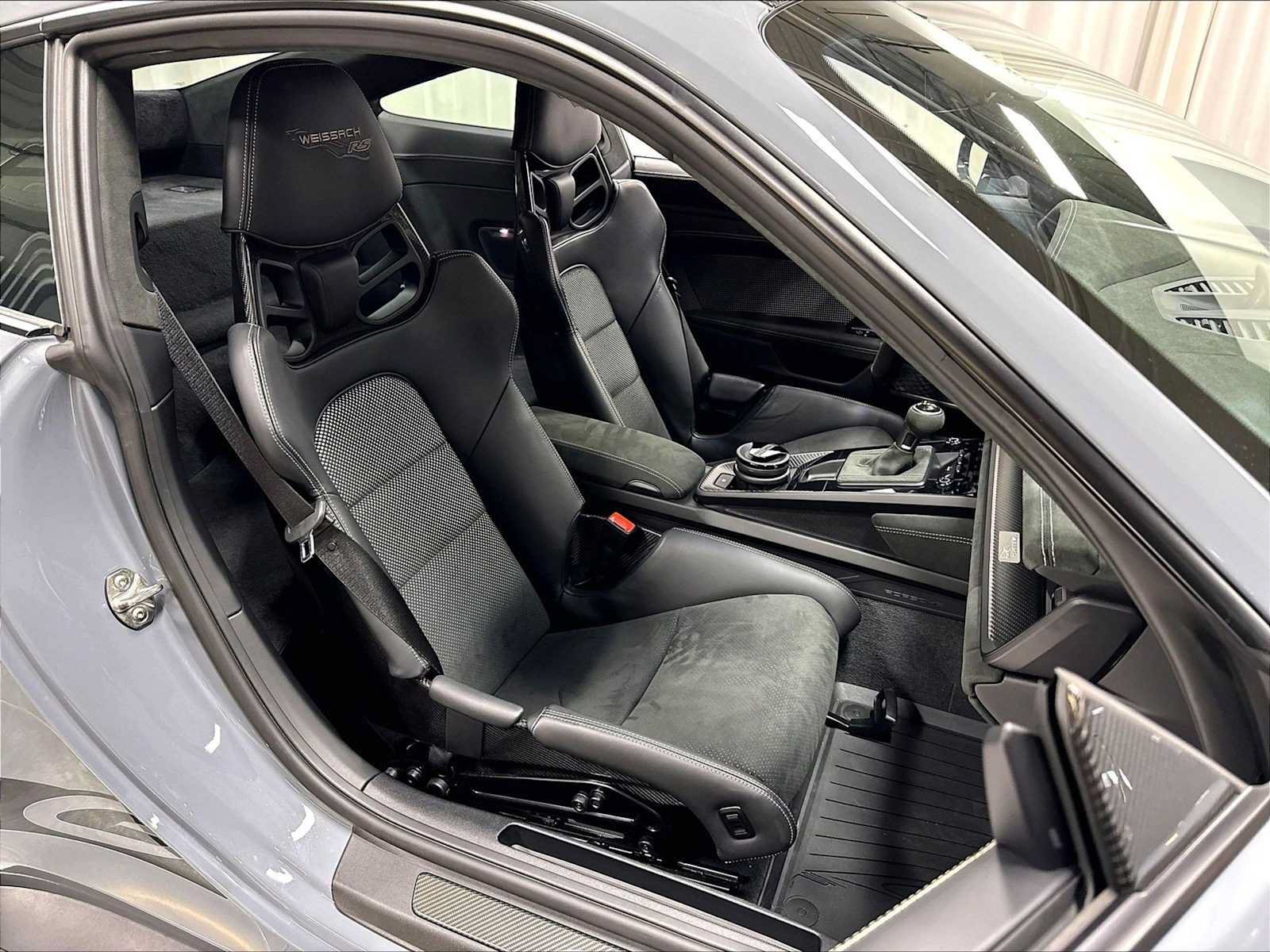 Used 2025 Porsche 911 GT3 RS RWD image 28