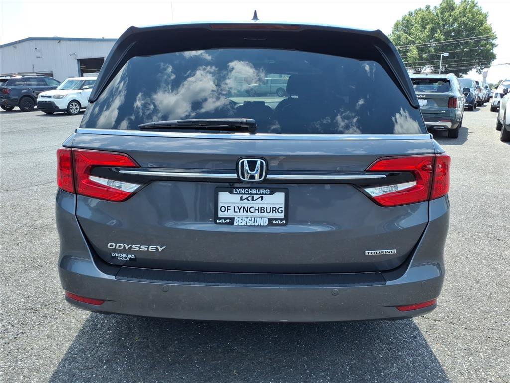 Used 2023 Honda Odyssey Touring image 4