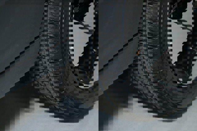 Used 2024 Hyundai Kona Limited image 36