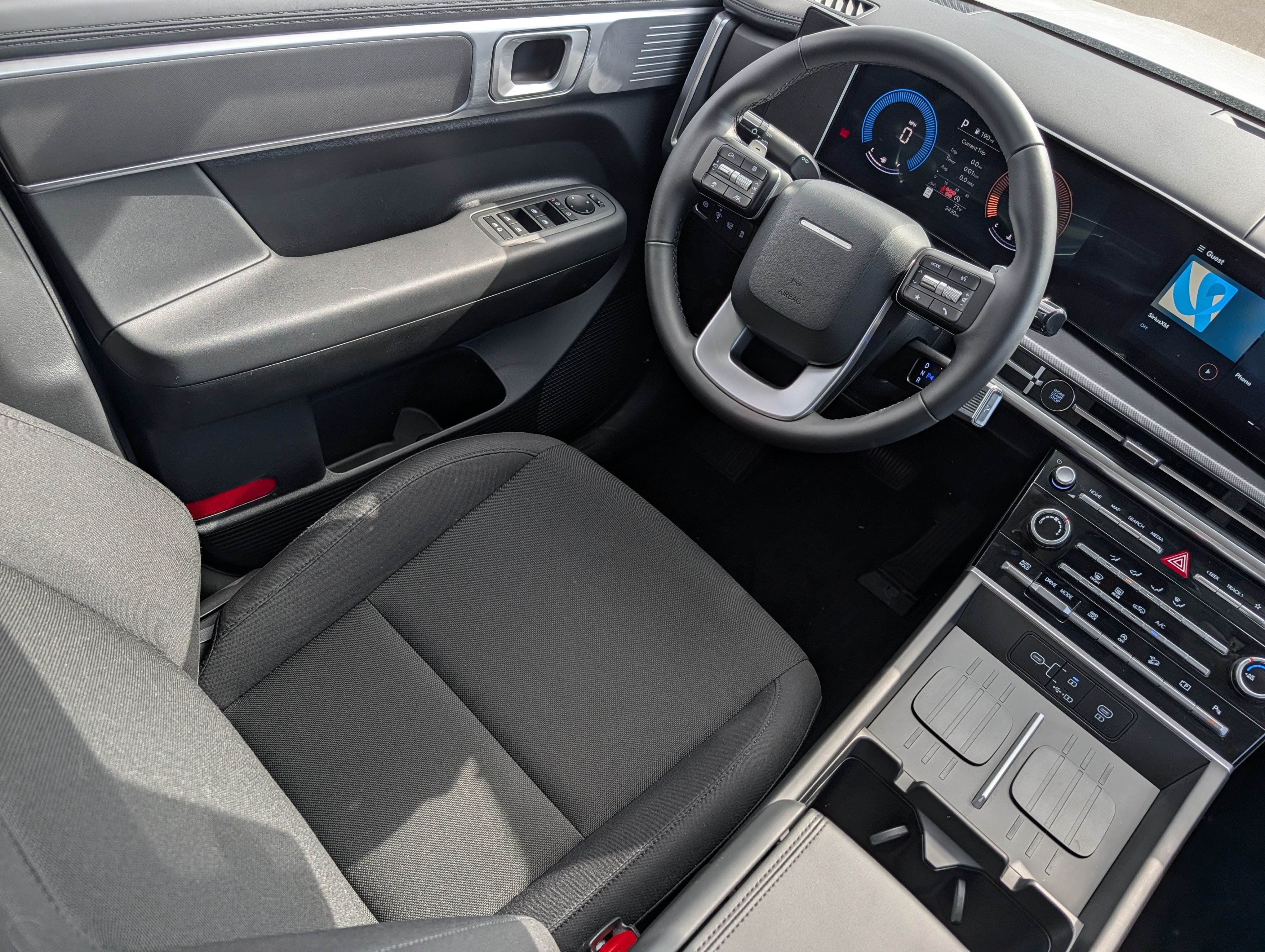 Certified 2026 Hyundai Santa Fe SE AWD/4WD image 9