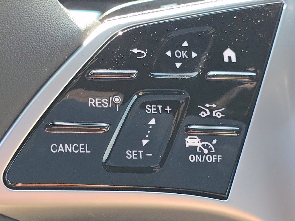 New 2026 Mercedes-Benz GLB 250 4MATIC image 35