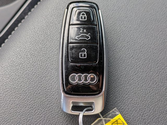 Used 2020 Audi Q8 Premium Plus w/ Premium Plus Package image 26