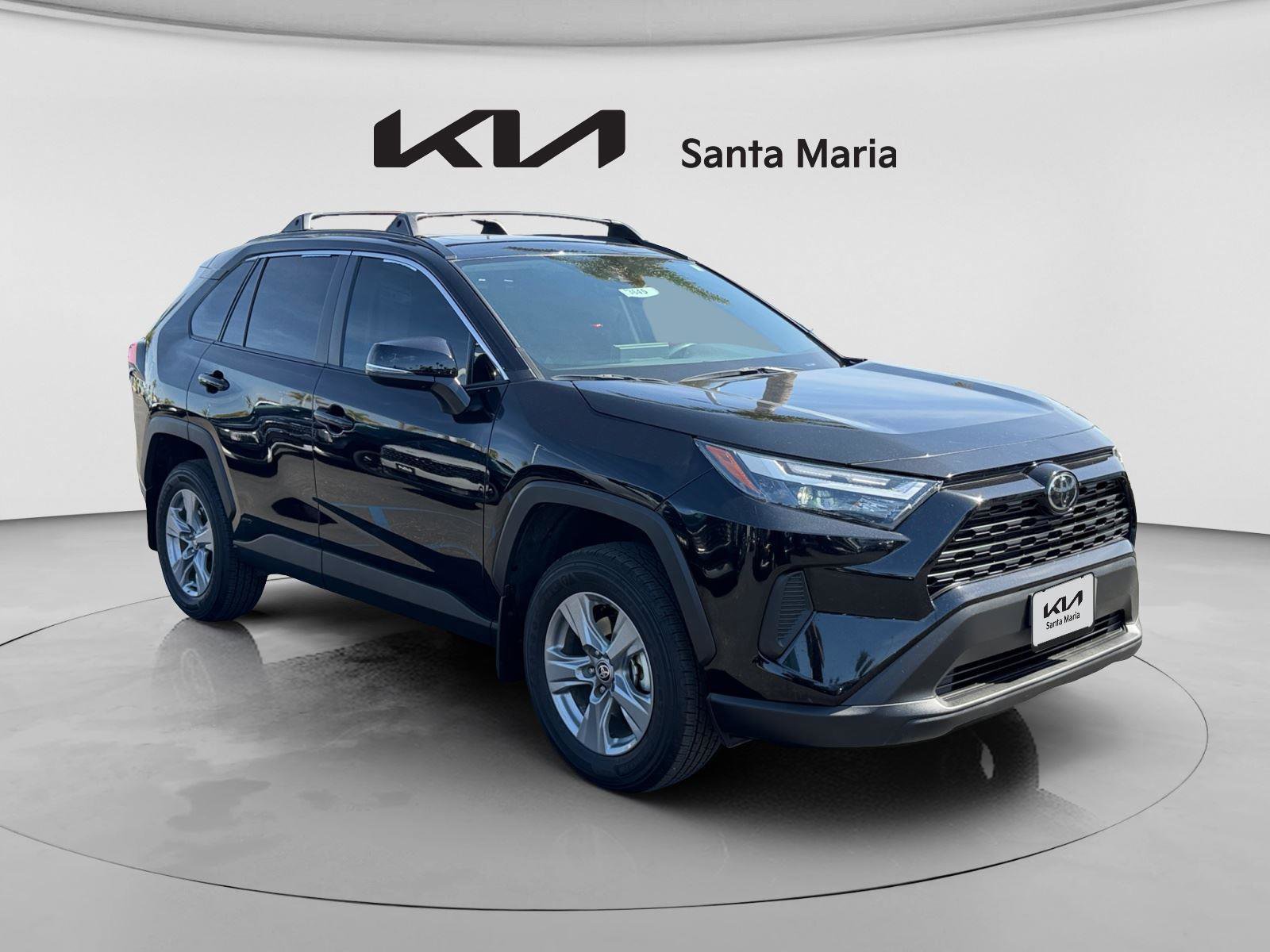 Used 2025 Toyota RAV4 XLE w/ Convenience Package AWD/4WD image 1