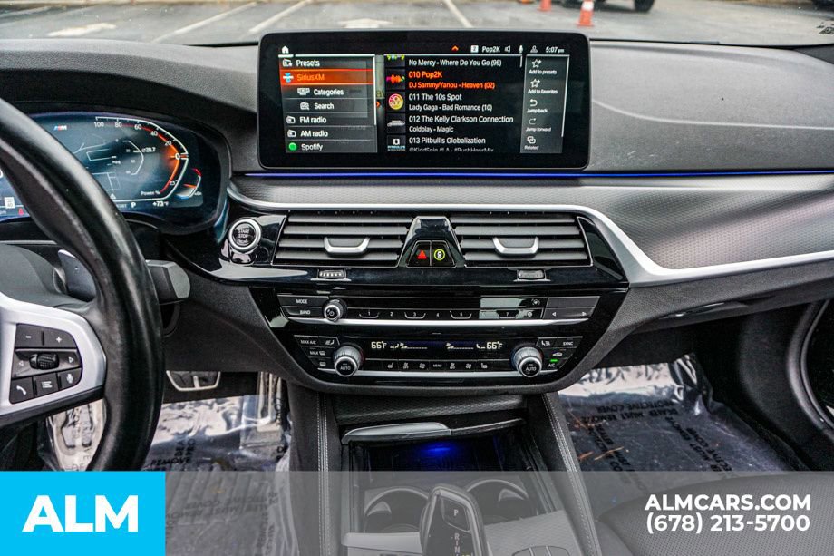 Used 2023 BMW 540i xDrive w/ M Sport Package image 39