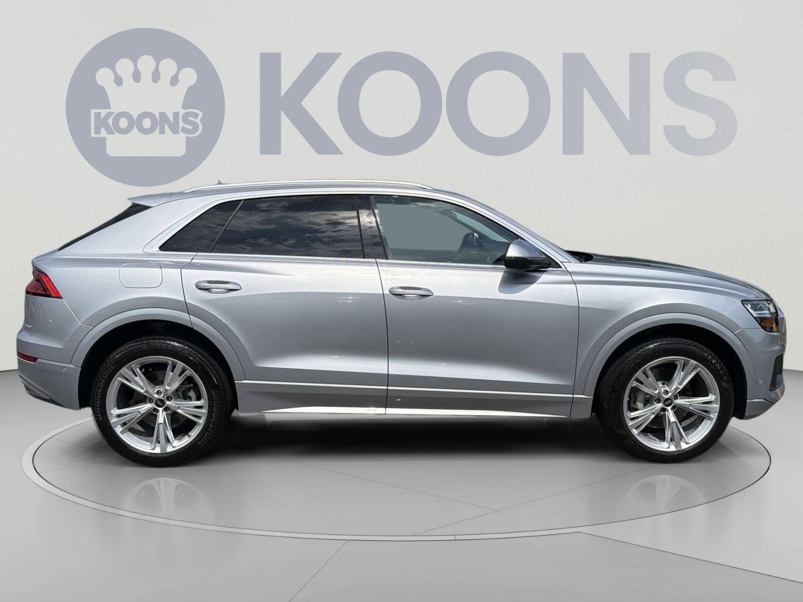 Used 2022 Audi Q8 Premium AWD/4WD image 8