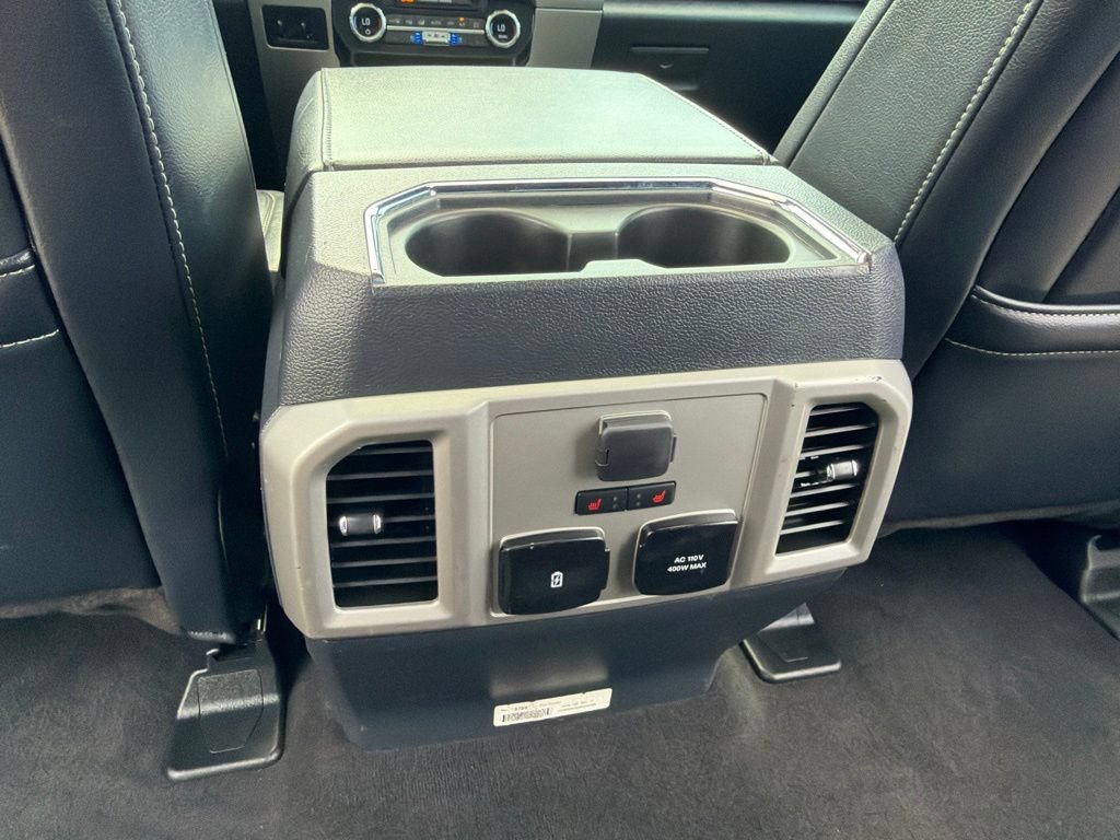 Used 2022 Ford F250 Lariat w/ Black Appearance Package AWD/4WD image 29