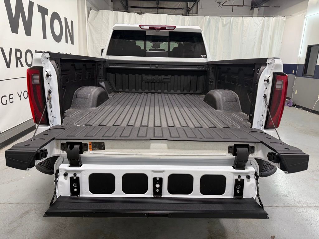 New 2026 GMC Sierra 2500 Denali w/ Denali Reserve Package image 34