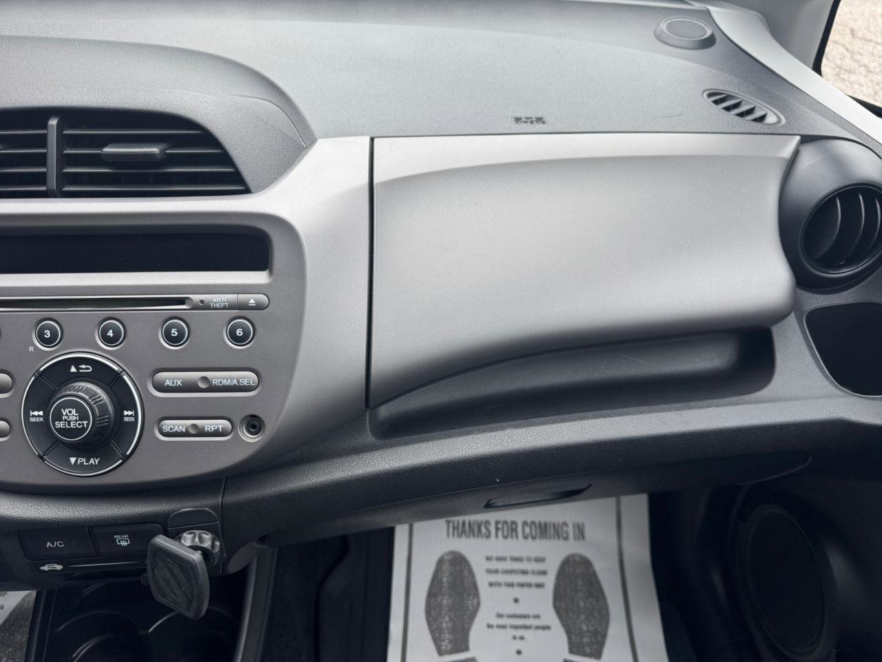 Used 2010 Honda Fit image 18